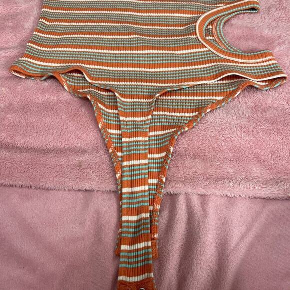 Wild Fable Womens 1 Shoulder Cut Out Body Sour With Snaps On Crotch - Picture 10 of 12